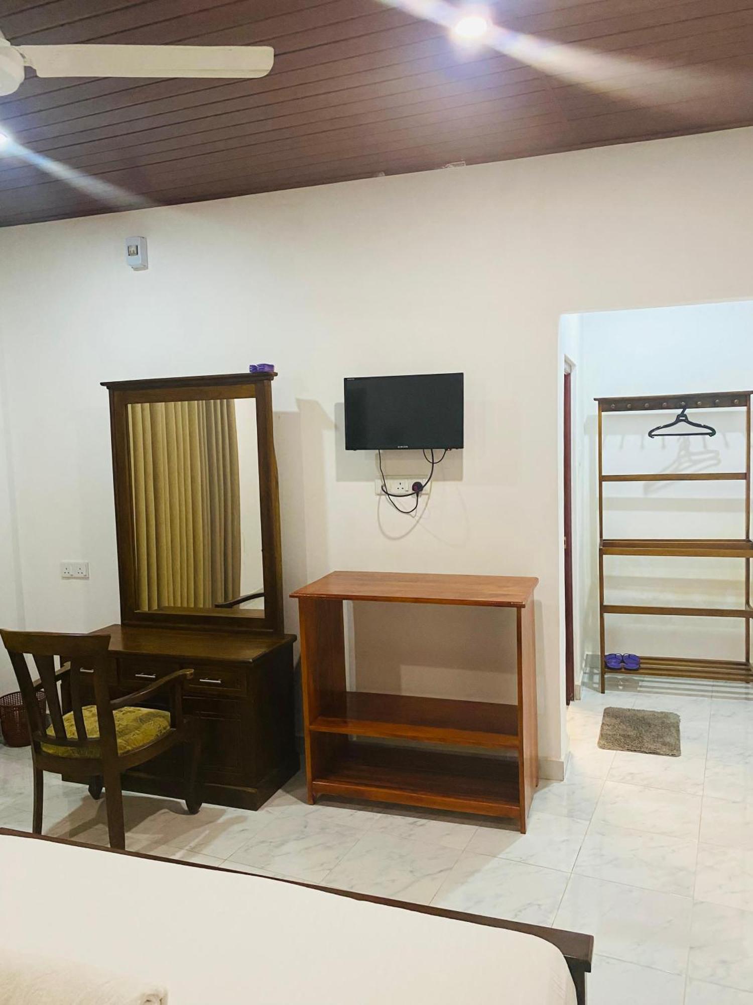 Enara Luxury Stay Katugastota Exterior foto